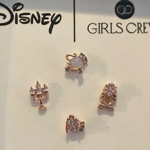 Disney/ Girls crew ear rings